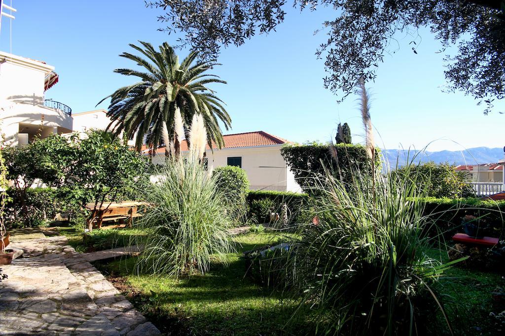 Guesthouse Bmb Bagaric Budva Quarto foto